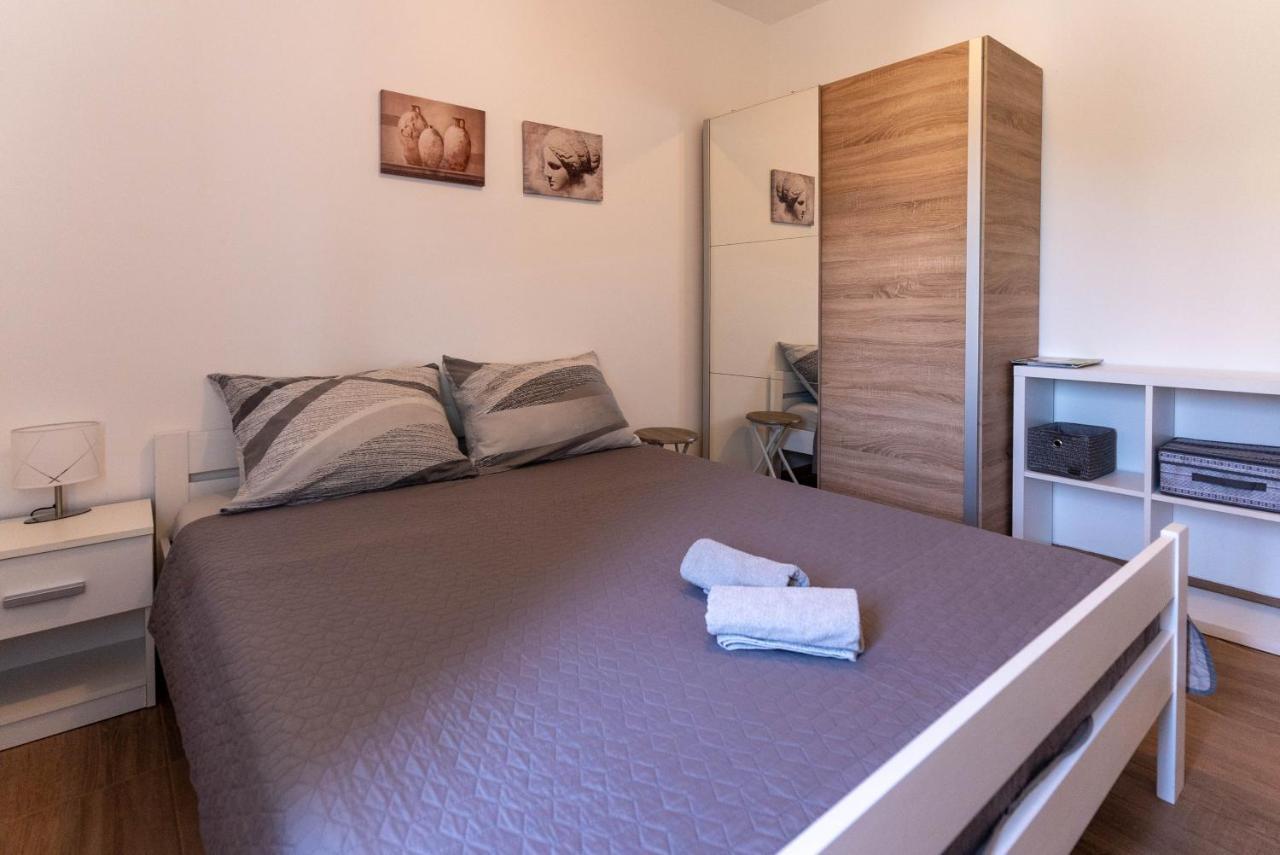 Briuni Riviera Apartment Pula Exterior photo